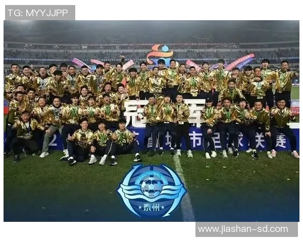 足球巨星情系故乡捐资助力青少年足球梦想成长之路